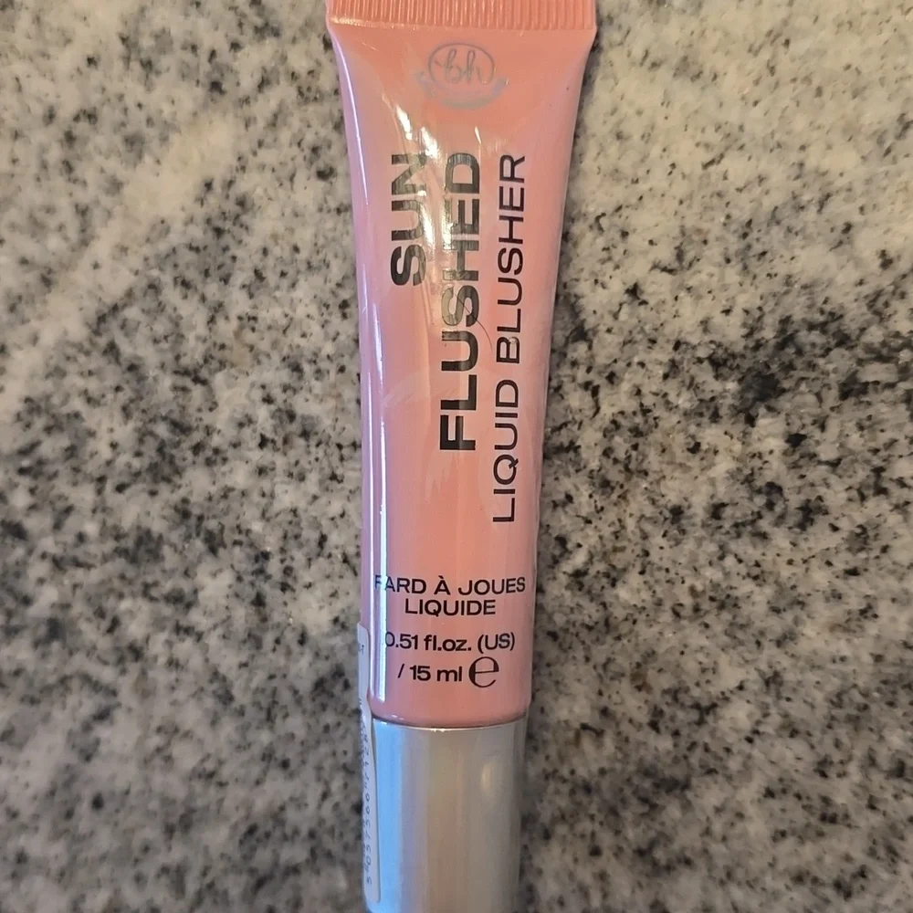 BH Cosmetics Sun Flushed Liquid Blush - 